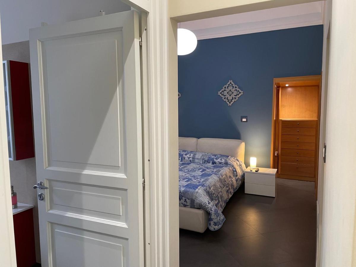 Essenze Di Sicilia Appartamento Cavour In Centro ปาแลร์โม ภายนอก รูปภาพ
