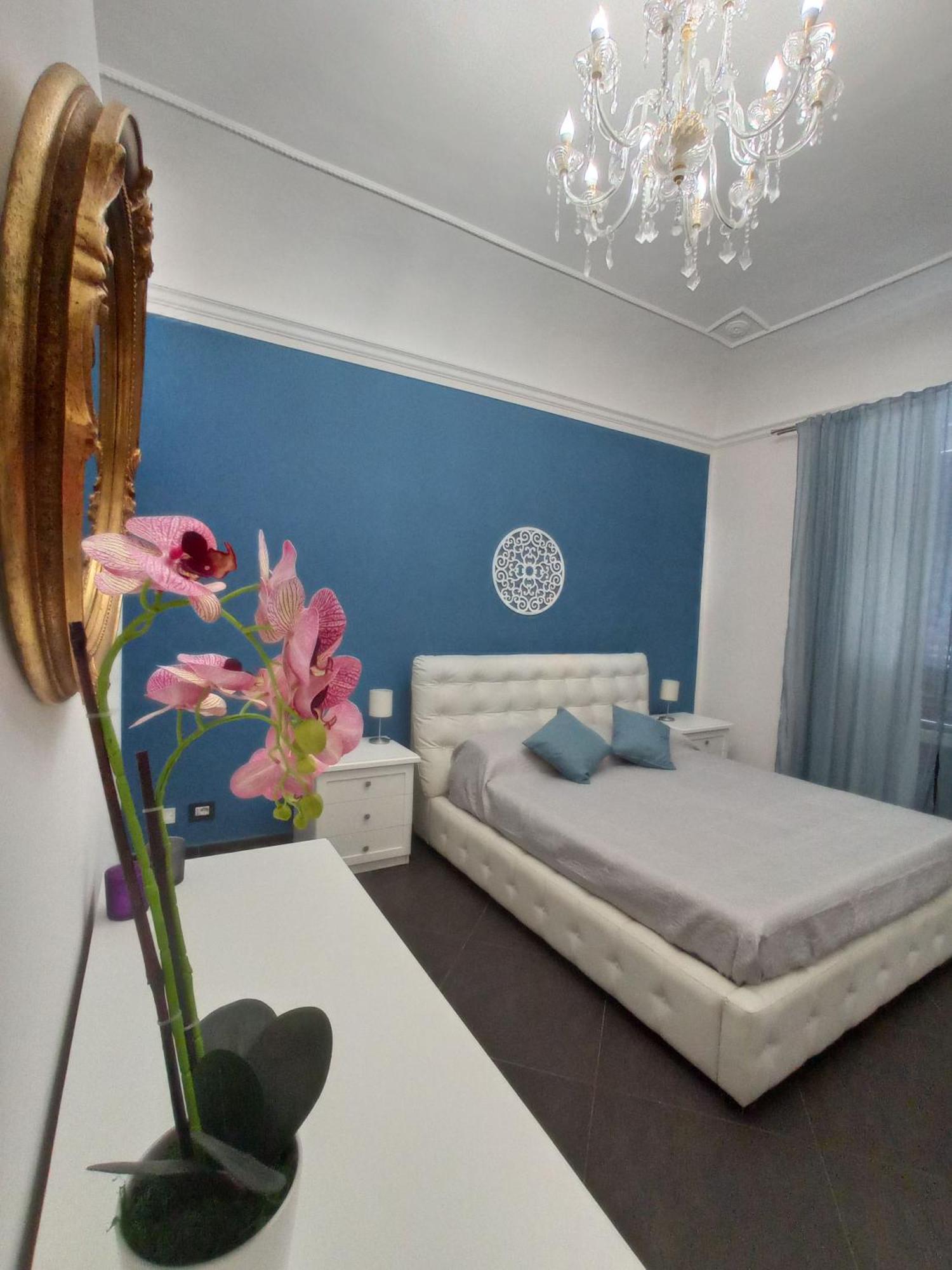 Essenze Di Sicilia Appartamento Cavour In Centro ปาแลร์โม ภายนอก รูปภาพ