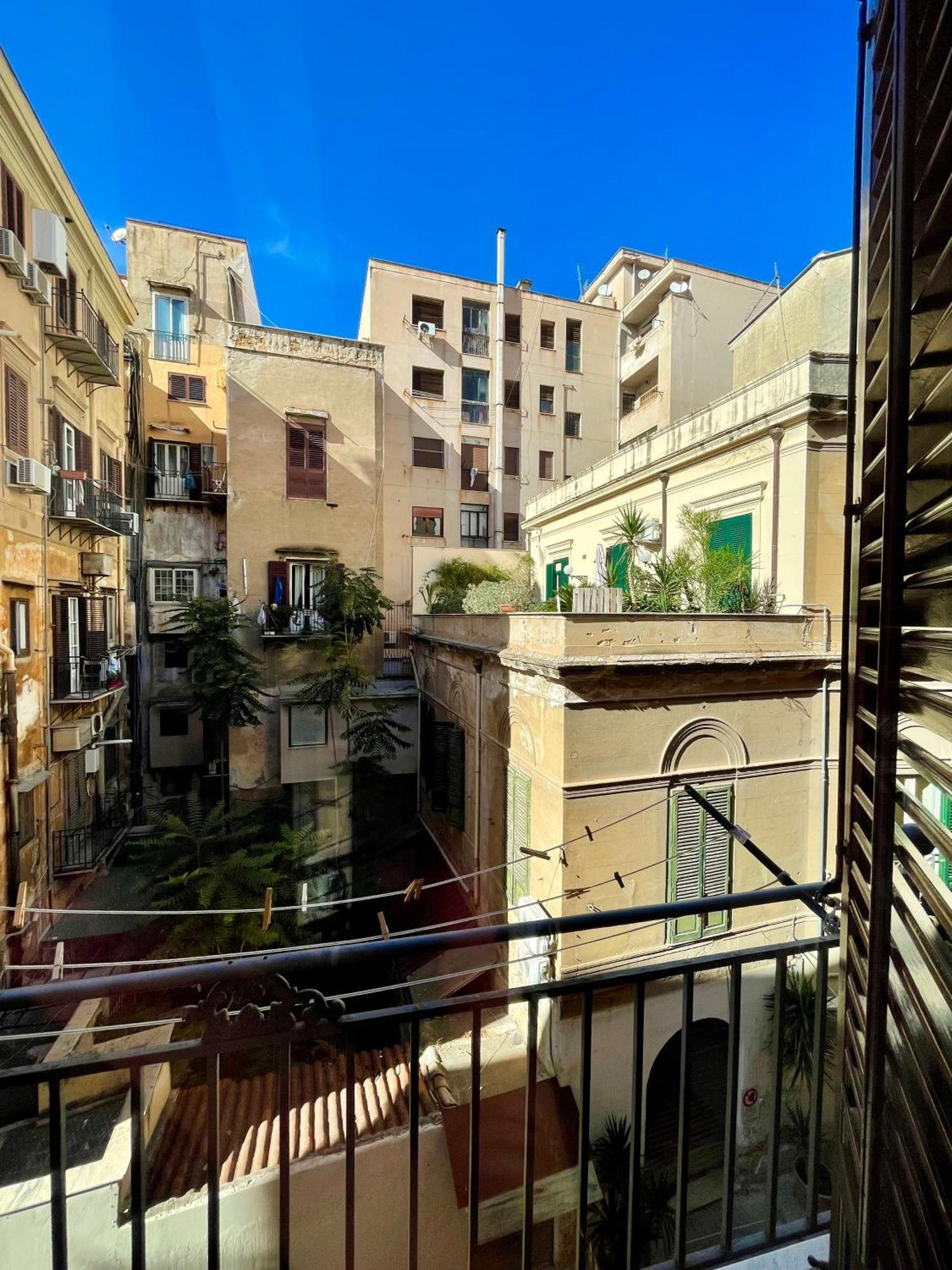 Essenze Di Sicilia Appartamento Cavour In Centro ปาแลร์โม ภายนอก รูปภาพ